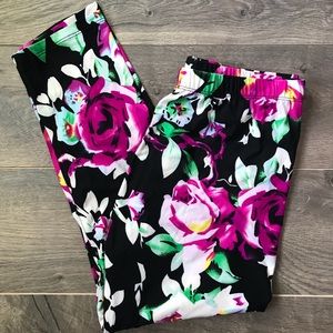 NWOT Capri leggings